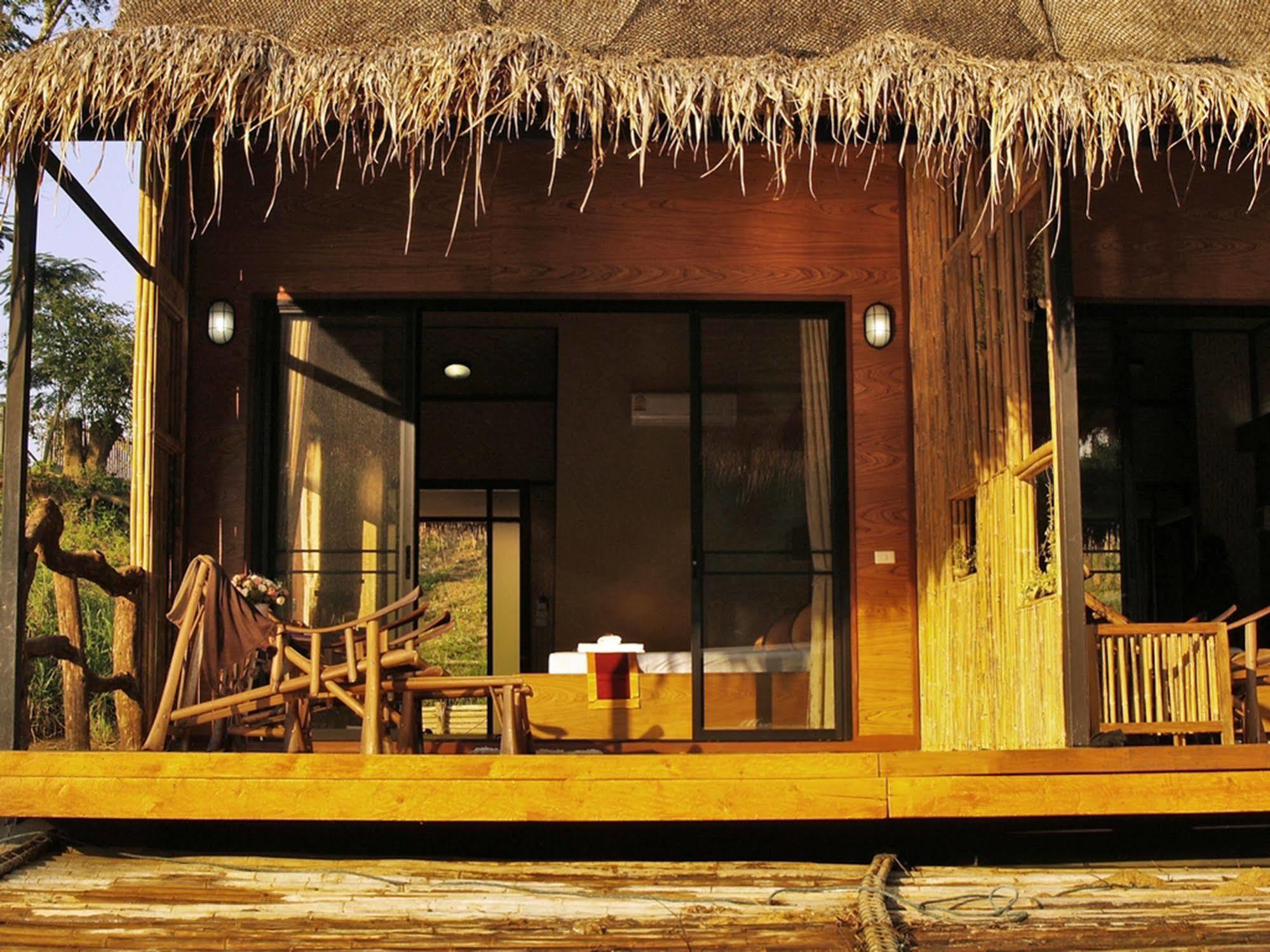 Boutique Raft Resort Ban Huai Maenam Noi Exteriér fotografie