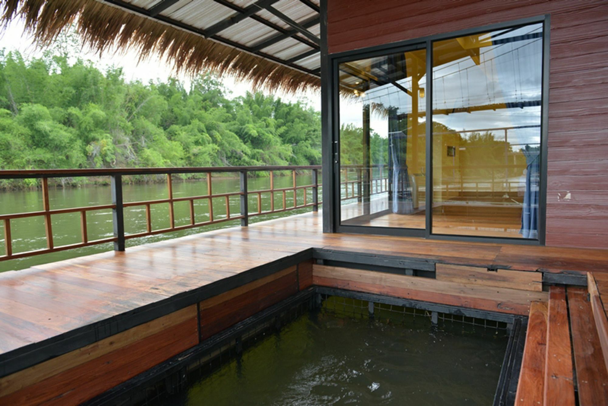 Boutique Raft Resort Ban Huai Maenam Noi Exteriér fotografie